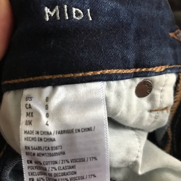 American Eagle Distressed Denim Shorts Midi - Picture 7 of 9